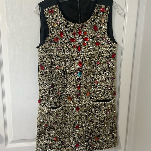 kil Dresses & Skirts - Beautiful black woman dress with stones